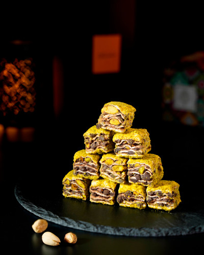 Baklava-style lokum with pistachios and dark chocolate