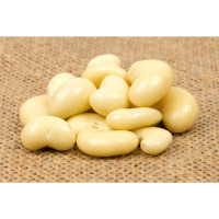 Kešu ořechy v jogurtové polevě 300g