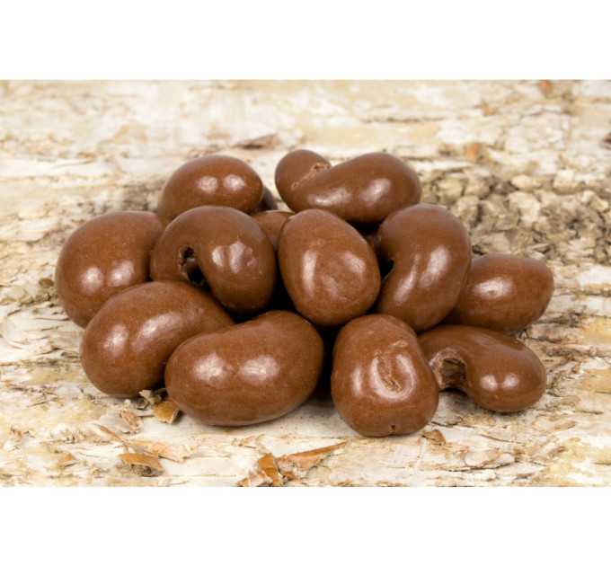Kešu ořechy v mléčné čokoládě 300g