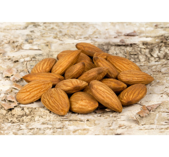 Mandle přírodní vel. 20/22 250g